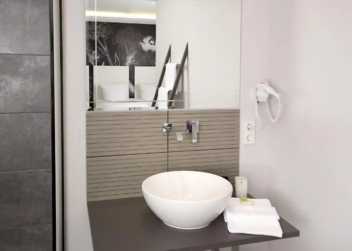 Pensión Mariposa 4*